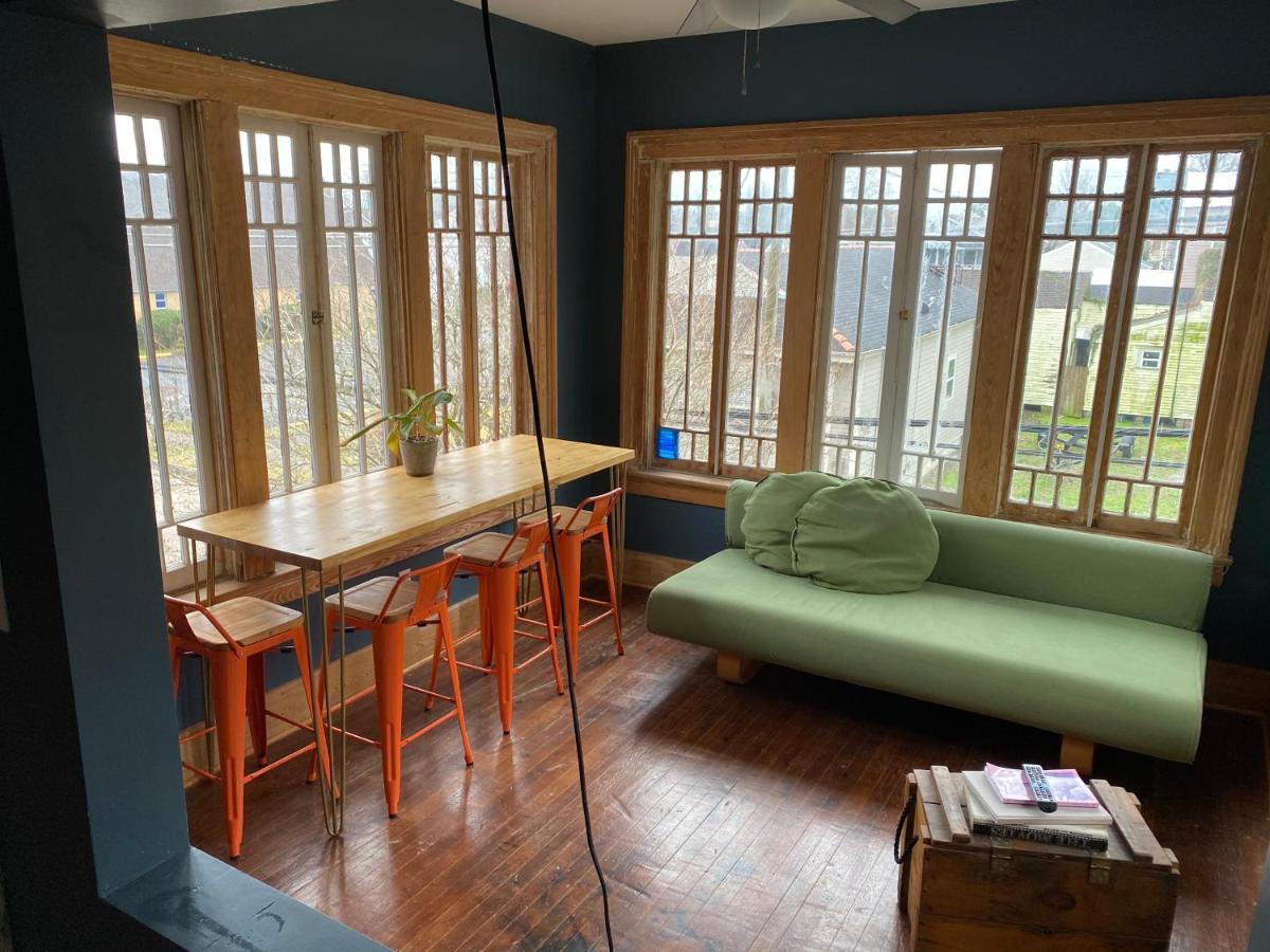Uptown Treehouse Apartment นิวออร์ลีนส์ ภายนอก รูปภาพ
